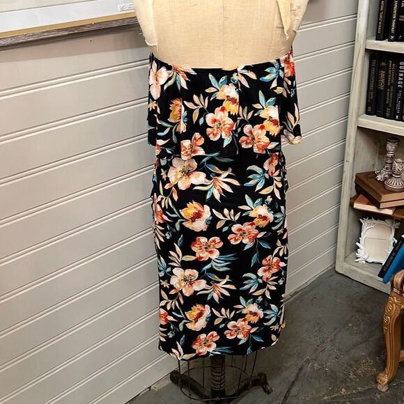 Hello Miz Black Floral Fitted Maternity Off Shoulder Dress Size Large NWT - Picture 9 of 10